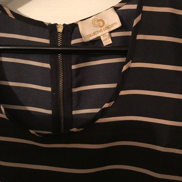 Striped Blouse- Size XS - Picture 4 of 4